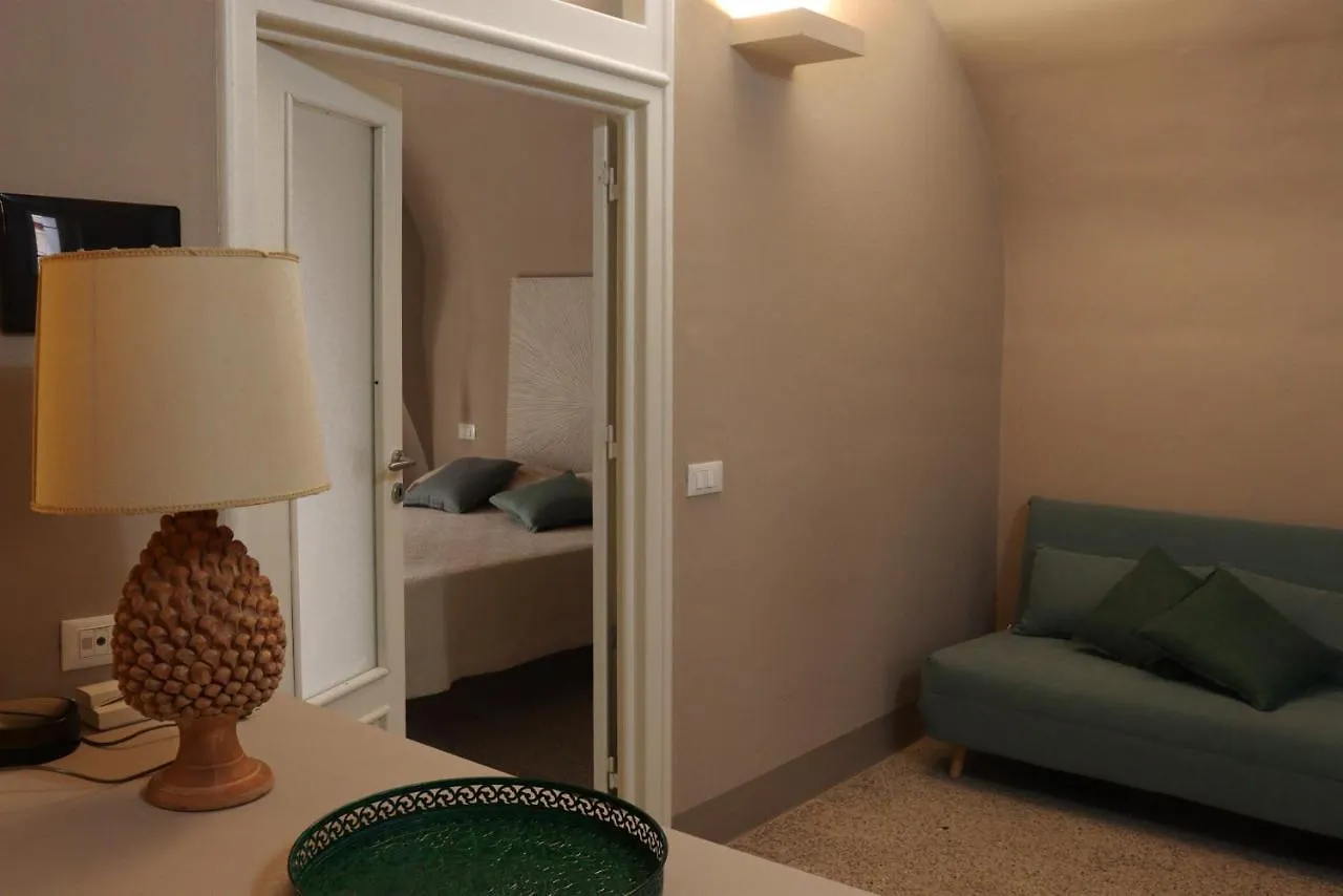 Palazzo Cuto Suite & Charme Palermo Apartamento